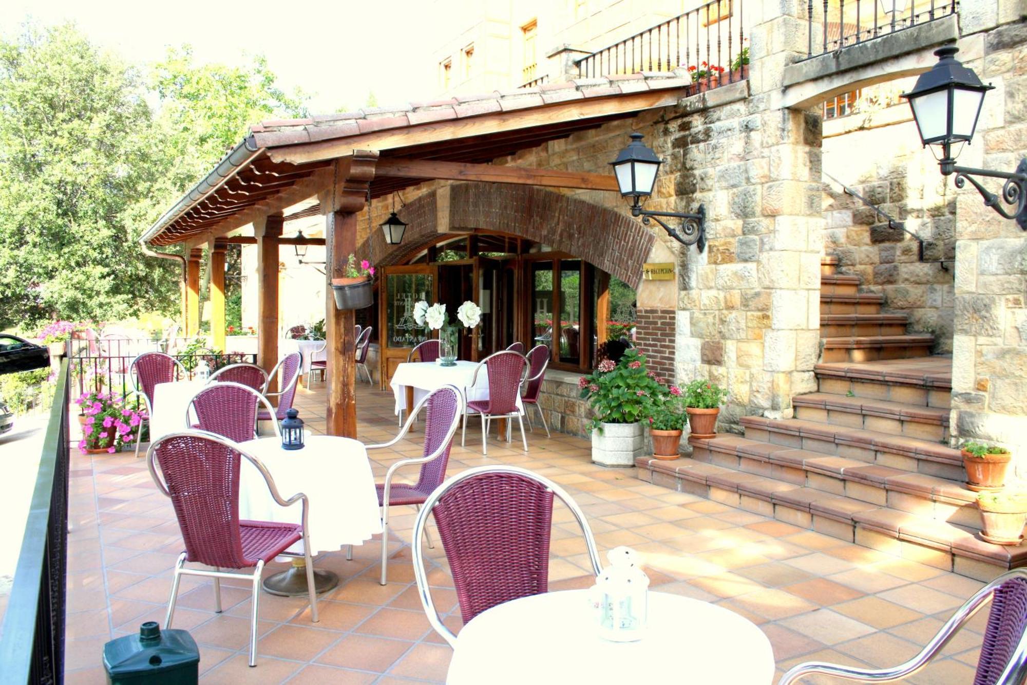Hotel Infantado Ojedo Restaurant foto
